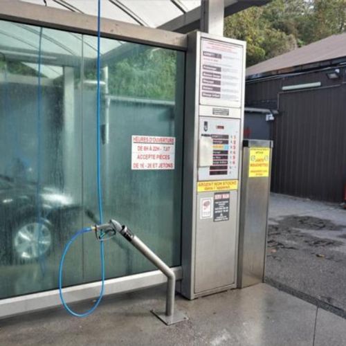Lavage utilitaire et camionnette en libre-service à Charleroi
