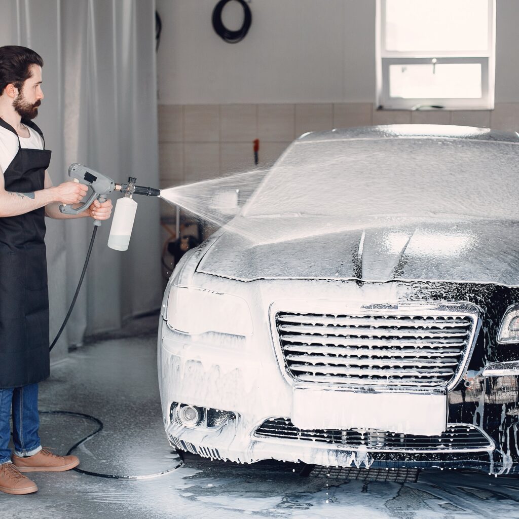 Lavage voiture en libre-service